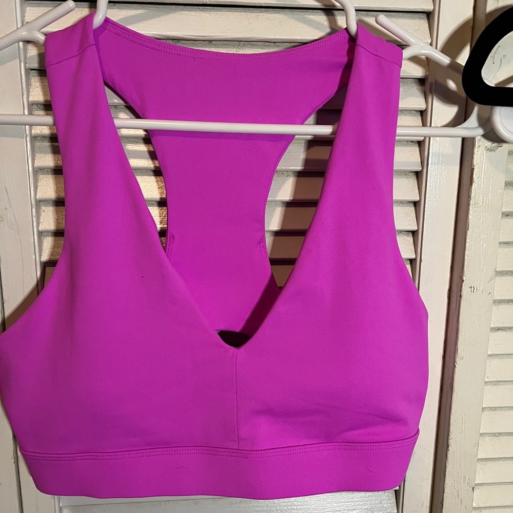Fabletics Medium??? Bright Pink Racerback Sports Bra